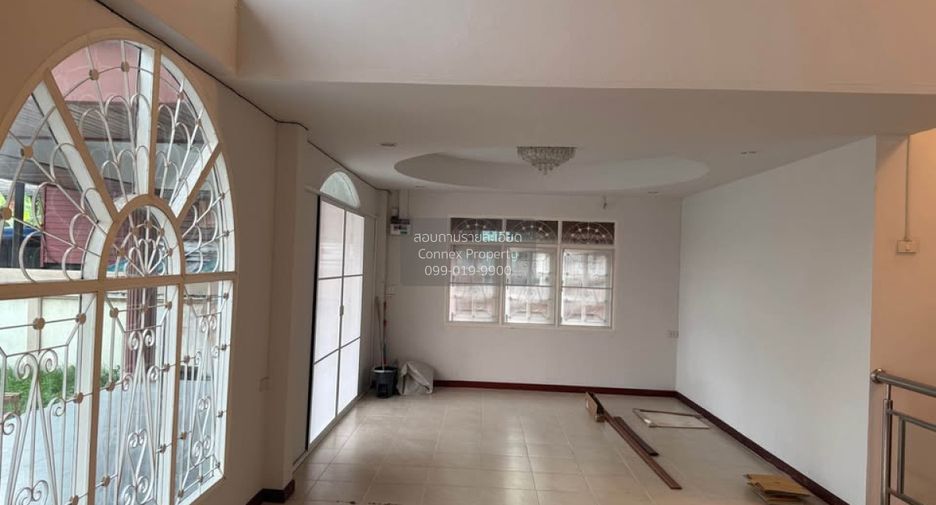 For sale 4 bedrooms house in Bang Khae, Bangkok