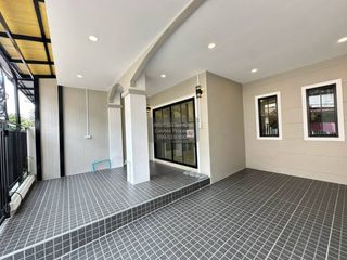 Reihenhaus zum Kauf mit 4 Zimmer in Bang Bua Thong, Nonthaburi