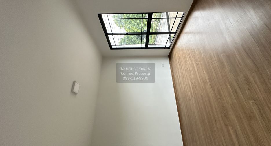 Продажа 3 спальни таунхаус в Mueang Pathum Thani, Патумтани