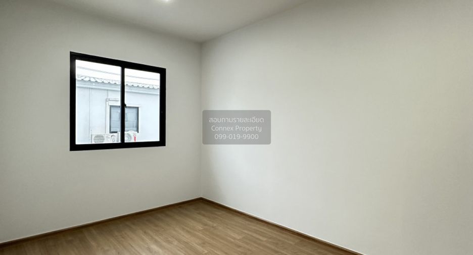 For sale 3 bedrooms townhouse in Mueang Pathum Thani, Pathum Thani