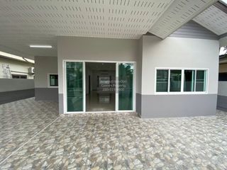 For sale 3 bedrooms house in Lat Phrao, Bangkok