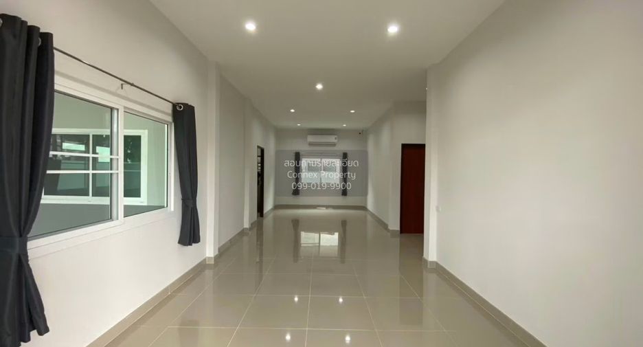 For sale 3 bedrooms house in Lat Phrao, Bangkok