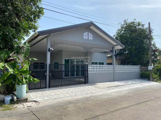 For sale 3 bedrooms house in Lat Phrao, Bangkok