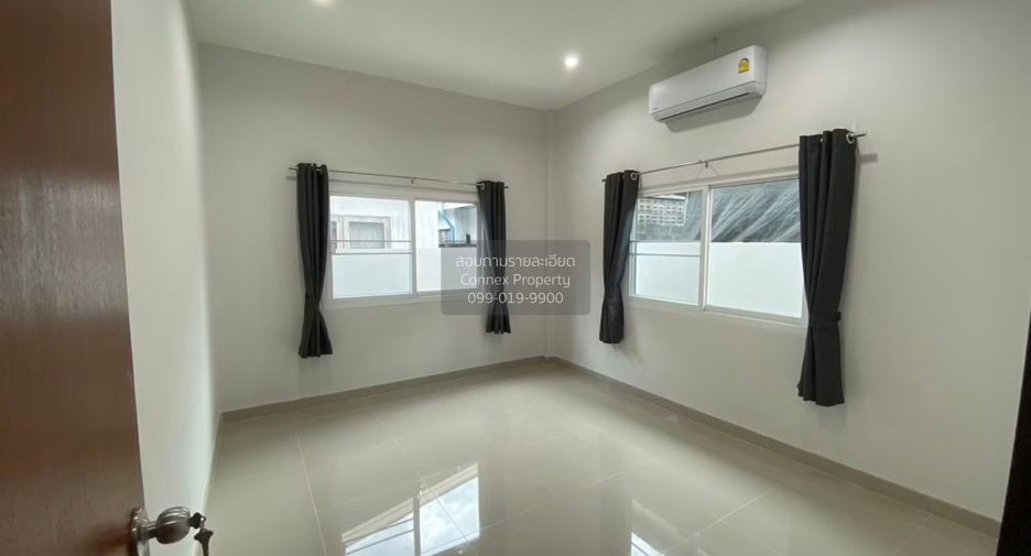 For sale 3 bedrooms house in Lat Phrao, Bangkok