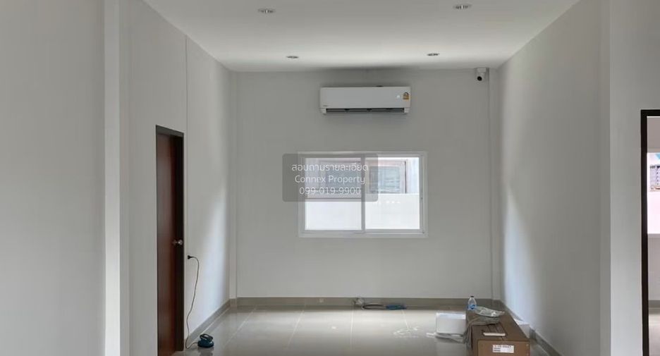 For sale 3 bedrooms house in Lat Phrao, Bangkok