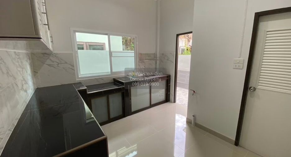 For sale 3 bedrooms house in Lat Phrao, Bangkok
