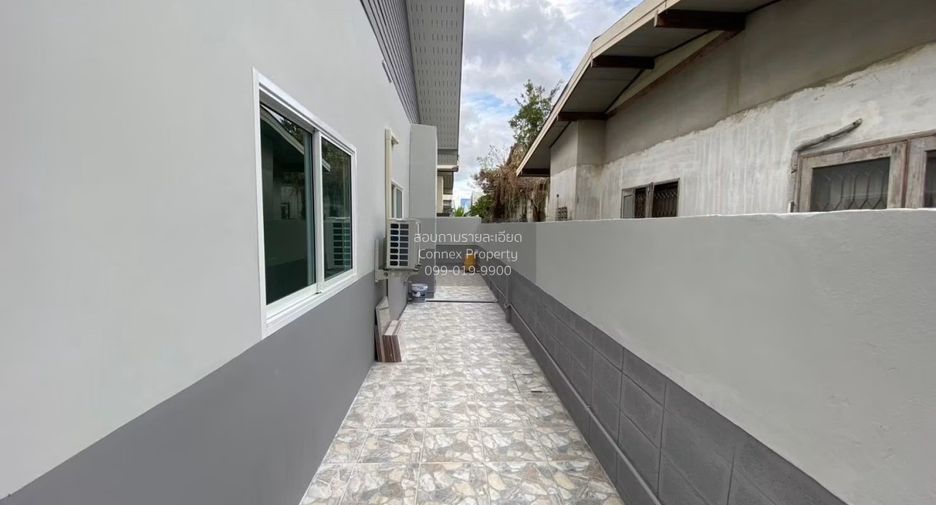 For sale 3 bedrooms house in Lat Phrao, Bangkok