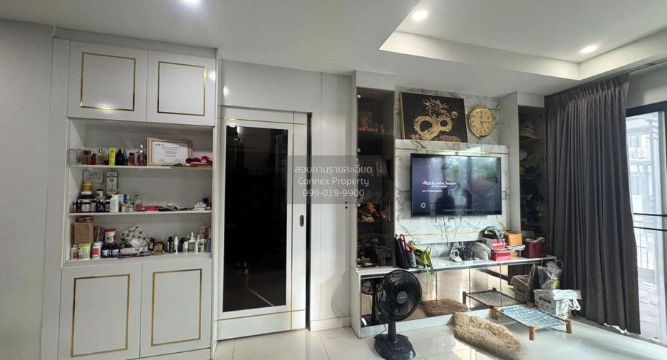 For sale 4 ベッドルーム house in Bang Kruai, Nonthaburi