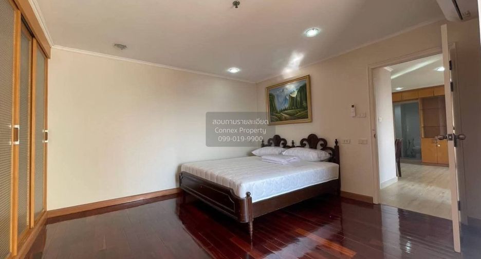 For sale 2 bedrooms condo in Phaya Thai, Bangkok