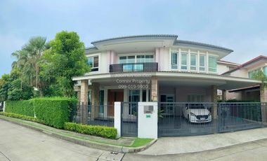 For sale 5 bedrooms house in Khan Na Yao, Bangkok
