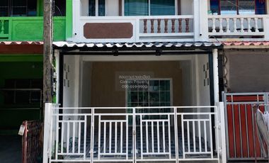 Casa adosada en venta de 2 habitaciones 