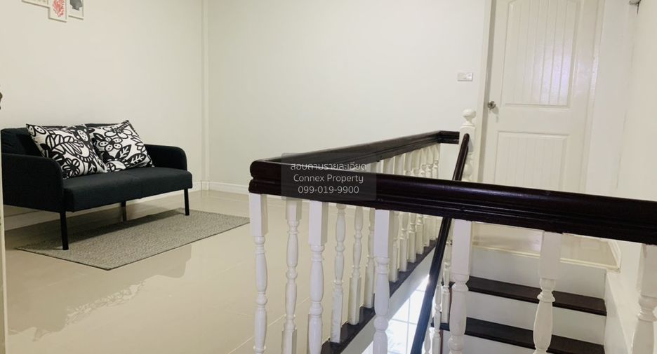 Casa adosada en venta de 2 habitaciones en Krathum Baen, Samut Sakhon