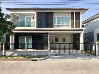 Haus zum Kauf mit 4 Zimmer in Nong Khaem, Bangkok