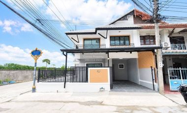 For sale 3 bedrooms townhouse in Bang Bua Thong, Nonthaburi