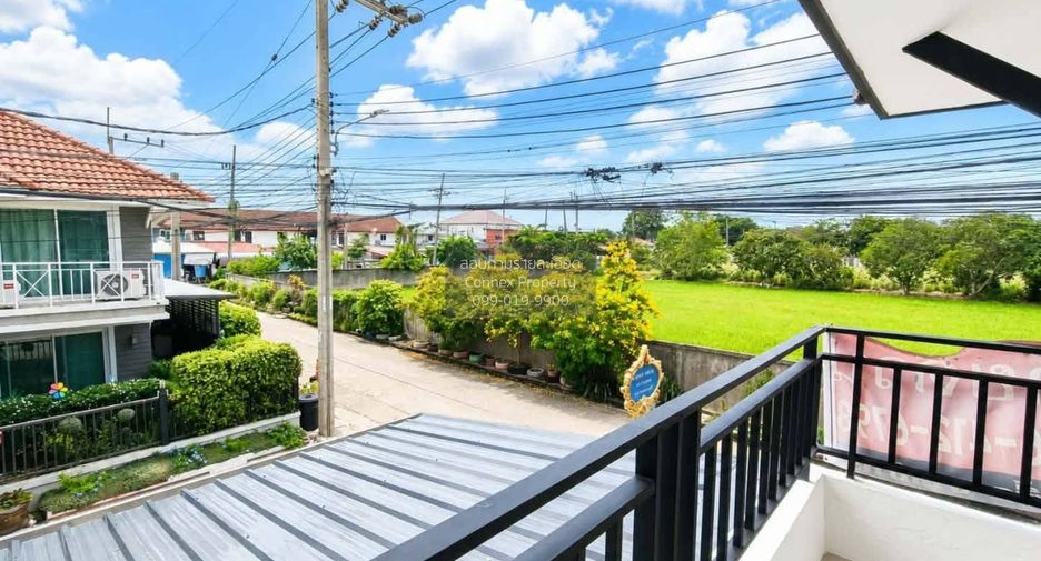 For sale 3 bedrooms townhouse in Bang Bua Thong, Nonthaburi