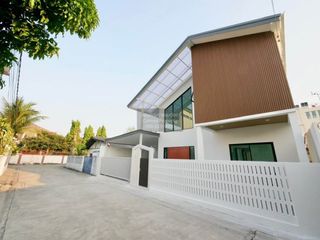For sale 3 bedrooms house in Bueng Kum, Bangkok