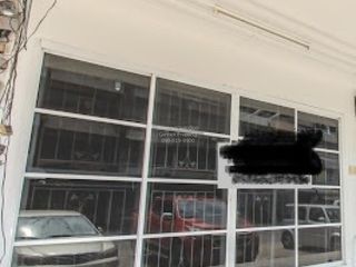 Продажа 4 спальни торговое помещение в Банг Капи, Бангкок