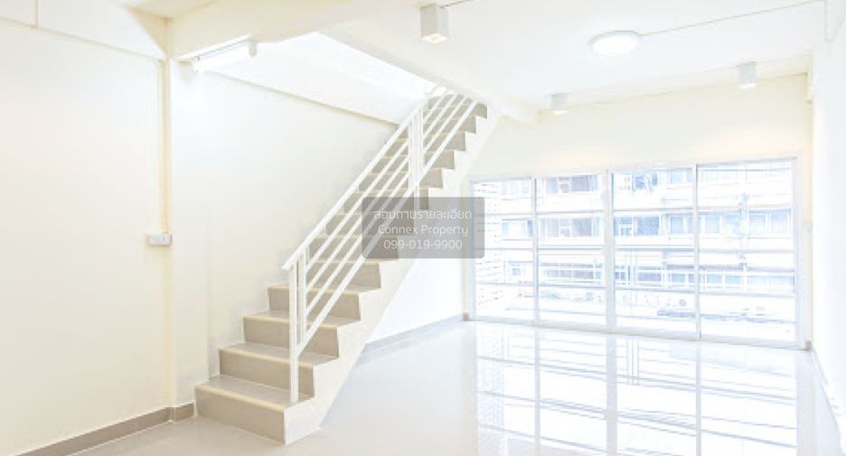 Продажа 4 спальни торговое помещение в Банг Капи, Бангкок
