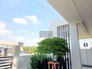 Haus zum Kauf mit 4 Zimmer in Bang Phli, Samut Prakan