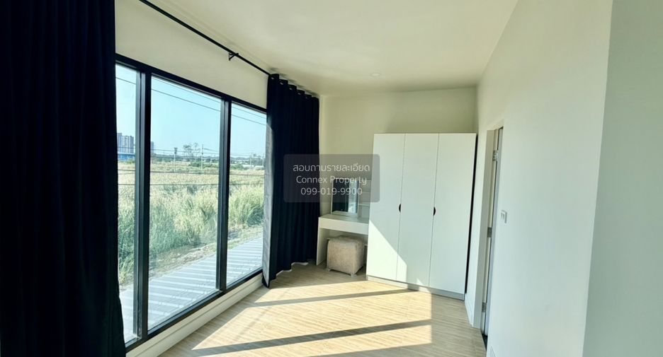 For sale 4 bedrooms house in Bang Phli, Samut Prakan