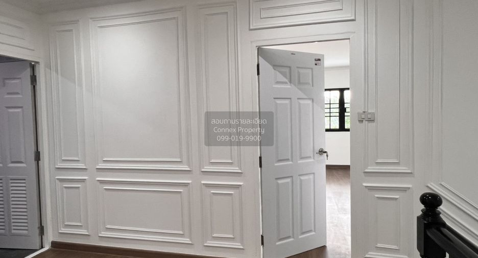 For sale 3 bedrooms house in Thawi Watthana, Bangkok