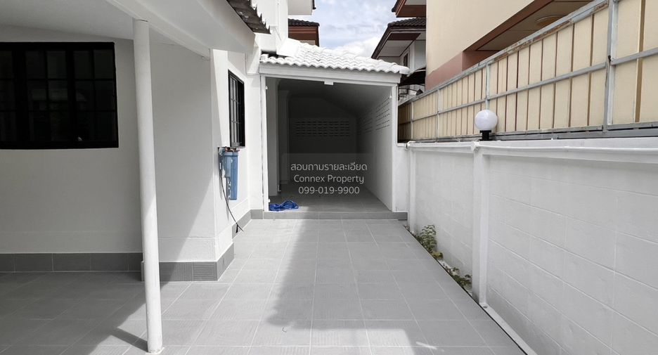 For sale 3 bedrooms house in Thawi Watthana, Bangkok