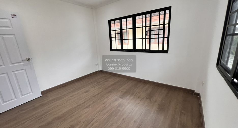 For sale 3 bedrooms house in Thawi Watthana, Bangkok