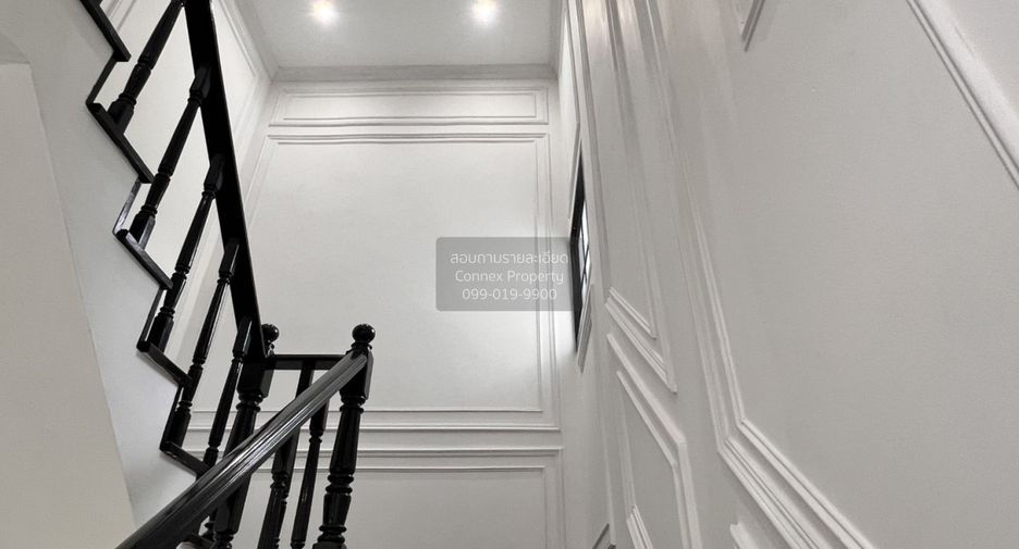 For sale 3 bedrooms house in Thawi Watthana, Bangkok