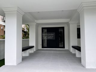 For sale 3 bedrooms house in Thawi Watthana, Bangkok