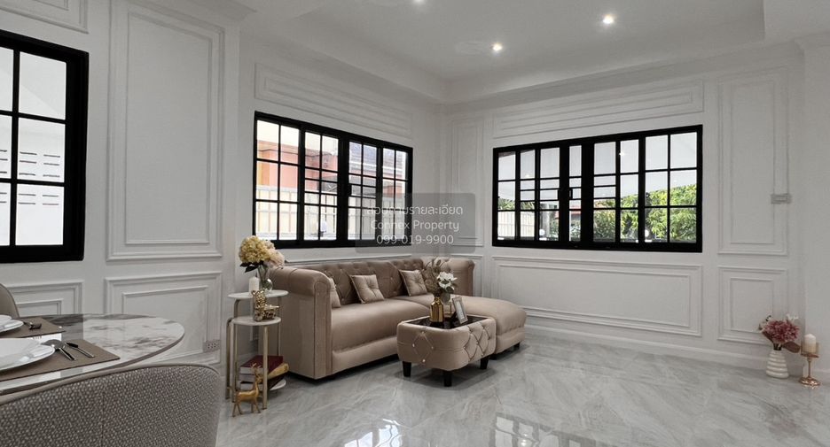 For sale 3 bedrooms house in Thawi Watthana, Bangkok