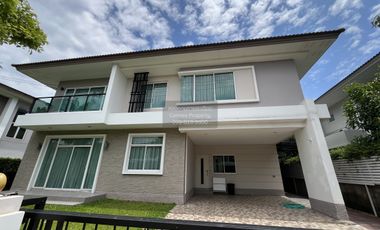 Haus zum Kauf mit 4 Zimmer in Prawet, Bangkok