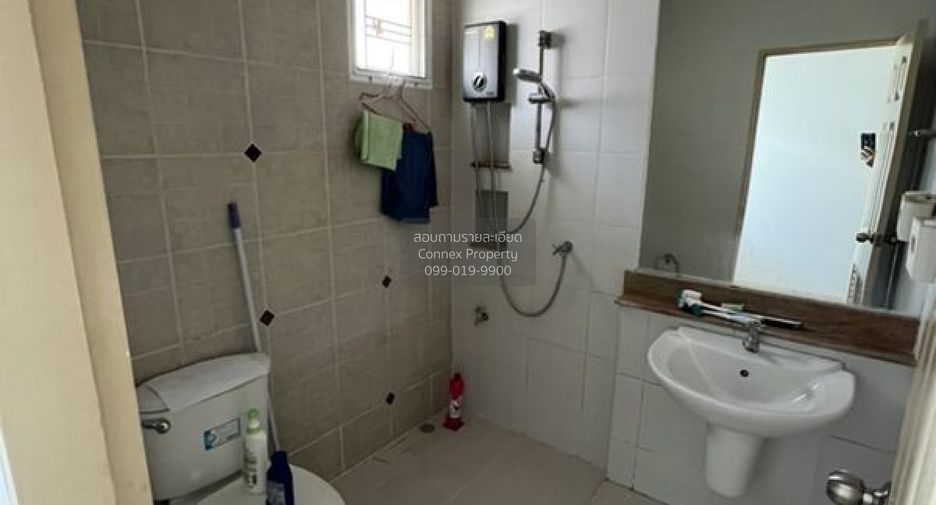 For sale 3 bedrooms house in Khlong Sam Wa, Bangkok