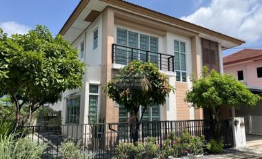 For sale 3 bedrooms house in Khlong Sam Wa, Bangkok