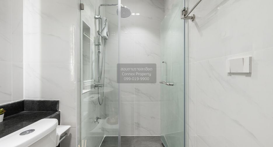 Condo en venta de 2 habitaciones en Thon Buri, Bangkok
