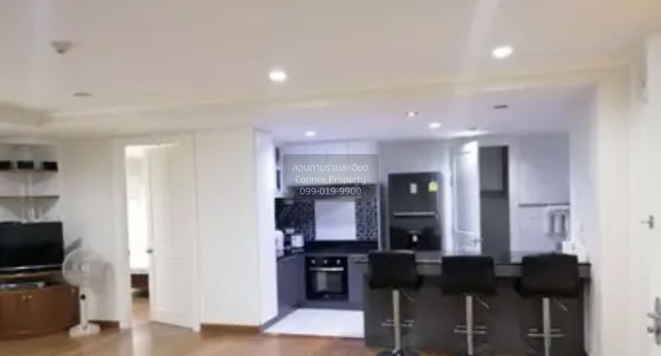 For sale 3 bedrooms condo in Watthana, Bangkok