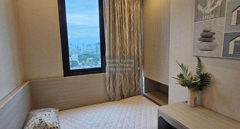 For sale 2 bedrooms condo in Phra Khanong, Bangkok