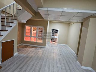 Casa adosada en venta de 3 habitaciones en Bang Bua Thong, Nonthaburi