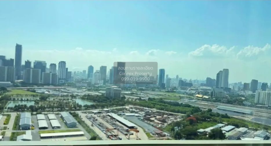 For sale 2 bedrooms condo in Huai Khwang, Bangkok