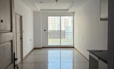 For sale 1 bed condo in Huai Khwang, Bangkok