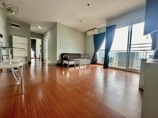 Продажа 2 спальни кондо в Кхлонг Сан, Бангкок