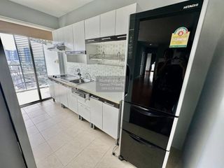 Продажа 2 спальни кондо в Кхлонг Сан, Бангкок