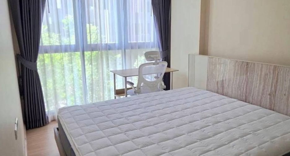 Аренда и продажа 2 спальни кондо в Хуаи Кхщанг, Бангкок