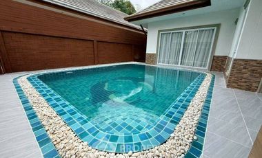 À vendre 3 chambres villa à Huay Yai, Pattaya