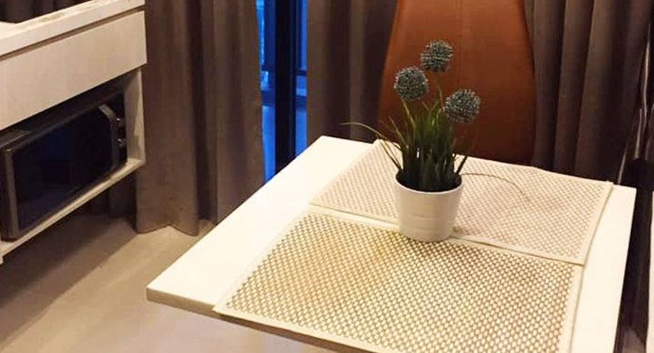 À vendre 1 chambre condo à Watthana, Bangkok