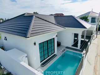 For sale 3 ベッドルーム house in East Pattaya, Pattaya