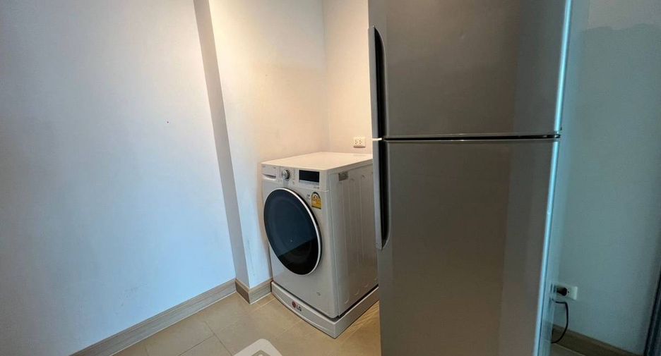 For rent 2 bedrooms condo in Phasi Charoen, Bangkok