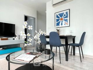 For rent 2 bedrooms condo in Phra Khanong, Bangkok