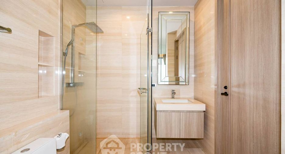 Condo en alquiler de 2 habitaciones en Khlong Toei, Bangkok