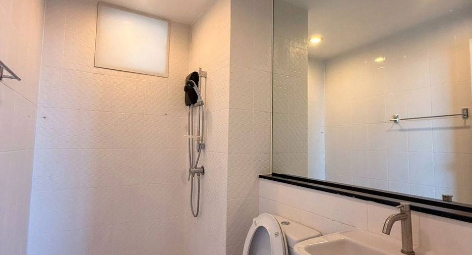 Condo en alquiler de 2 habitaciones en Bang Sue, Bangkok