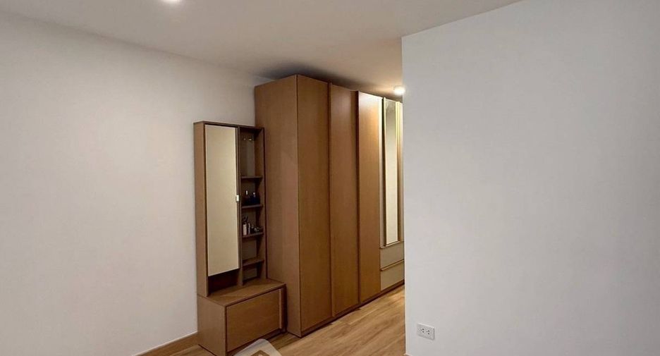 À louer 1 chambre condo à Watthana, Bangkok